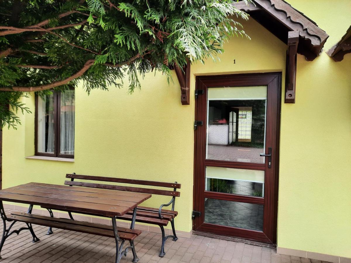 Pensjonat Cichy Kacik Kąty Rybackie Exterior foto